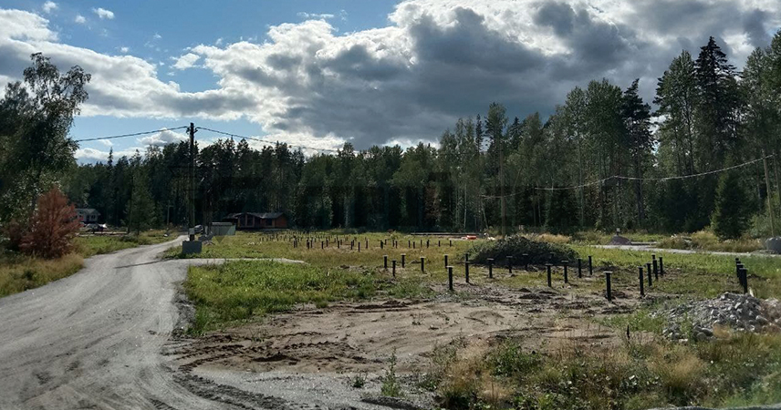 Монтаж свайного фундамента под дома в поселке Бурнево