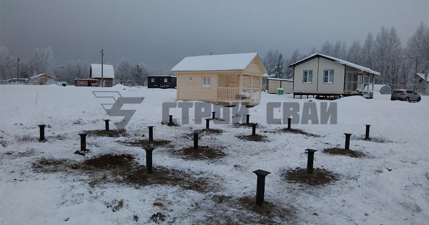 Свайно-винтовой фундамент в городе Выборг