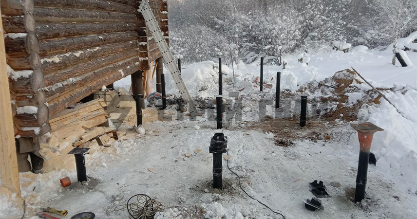 Свайно-винтовой фундамент в деревне Снегирёвка