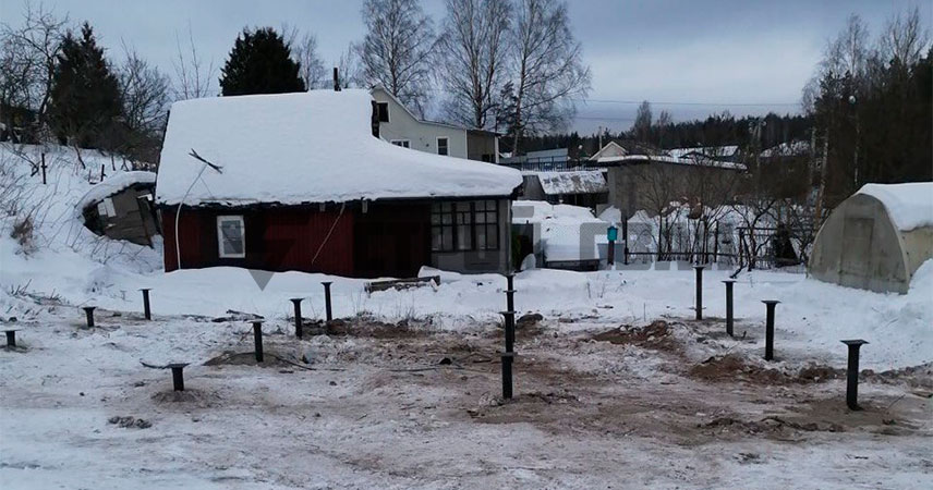 Свайно-винтовой фундамент в деревне Юкки