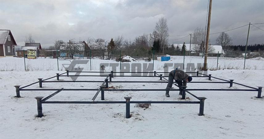 Свайно-винтовой фундамент в деревне Ляды