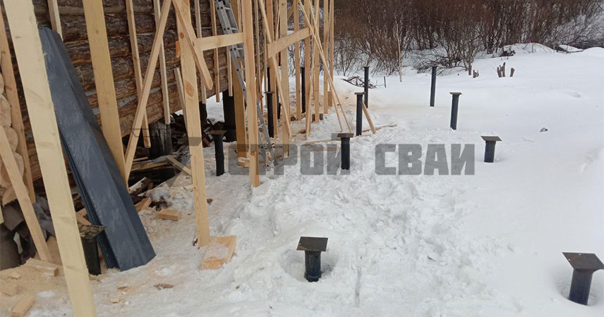 Свайно-винтовой фундамент под террасу в деревне Лопухинка