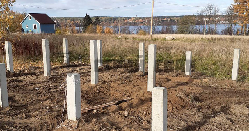 Фундамент на железобетонных сваях в деревне Кучерово