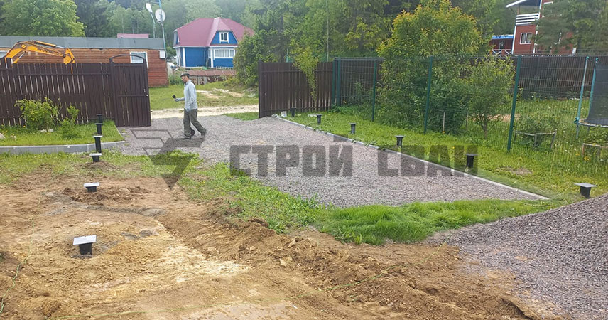 Свайно-винтовой фундамент в деревне Каськово