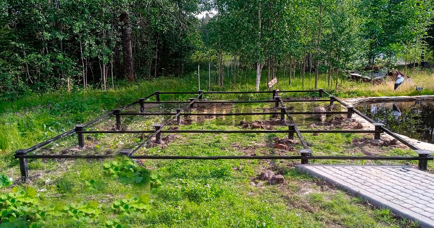 Свайно-винтовой фундамент в деревне Велье
