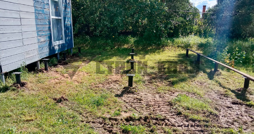 Свайно-винтовой фундамент в деревне Ущевицы